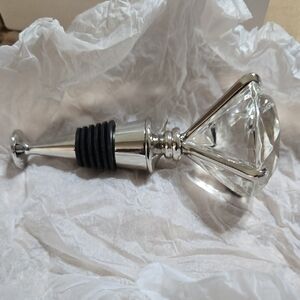 Crystal Diamond Shaped Wine Bottle Stopper